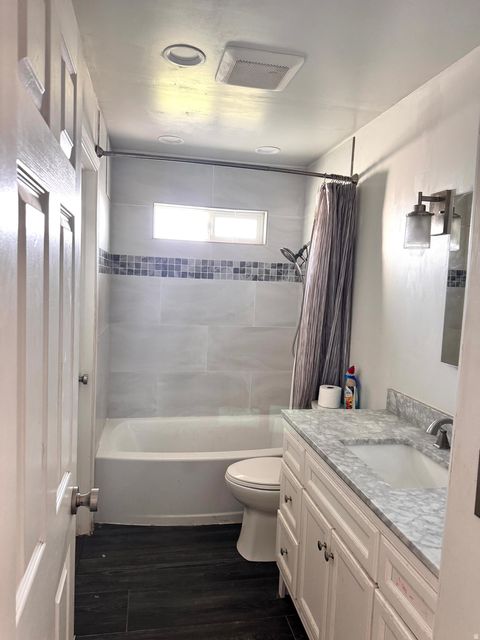 Tiny photo for 268 E 900 S, Layton, UT 84041 (MLS # 2122297)