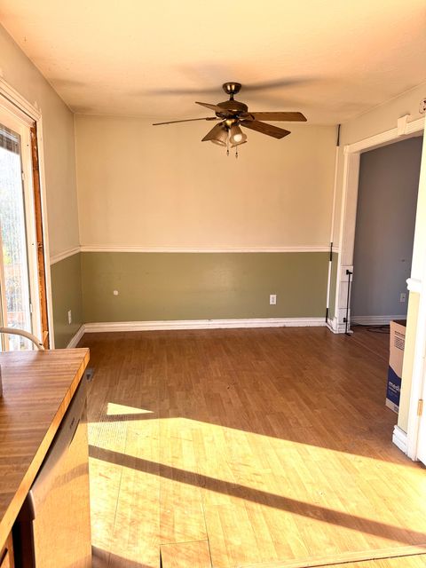 Tiny photo for 268 E 900 S, Layton, UT 84041 (MLS # 2122297)