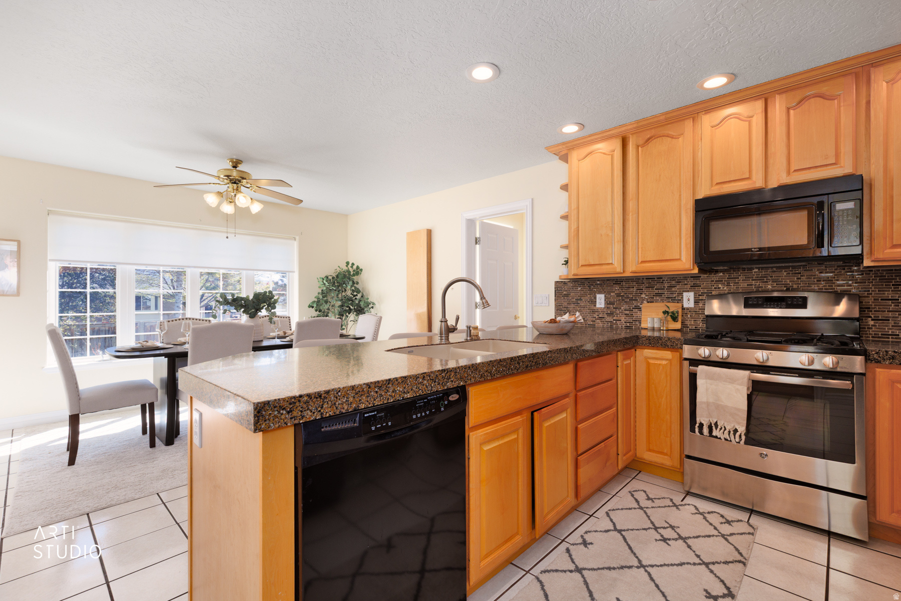 SIERRA VISTA - Residential