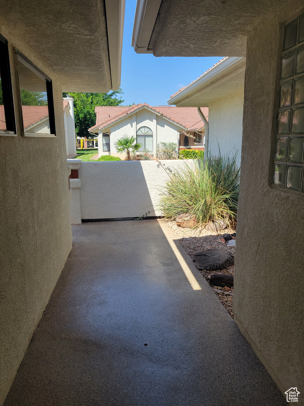 WILLOW RUN RESORT 1 CONDO - Residential