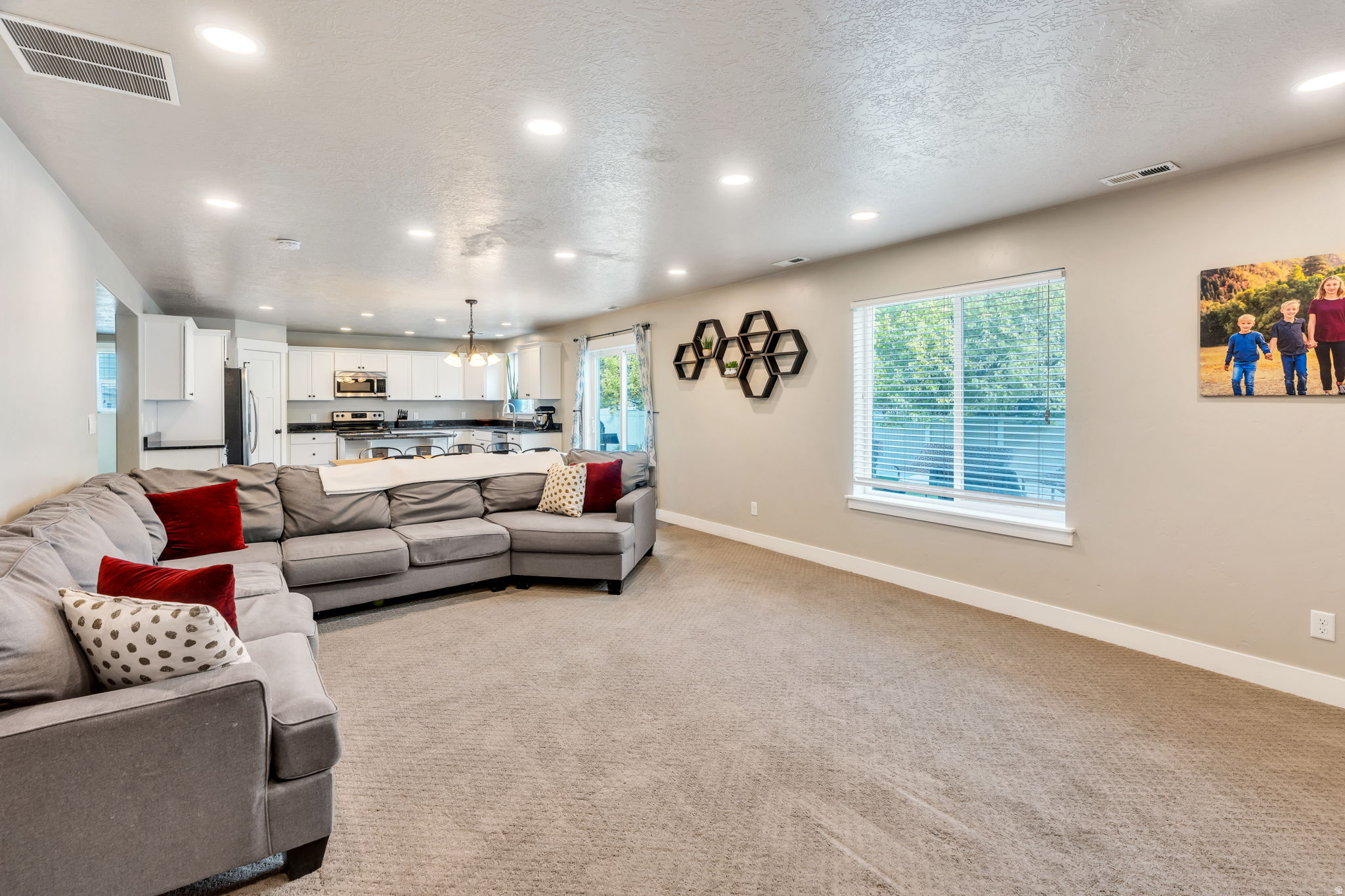 HARVEST MEADOWS - Residential