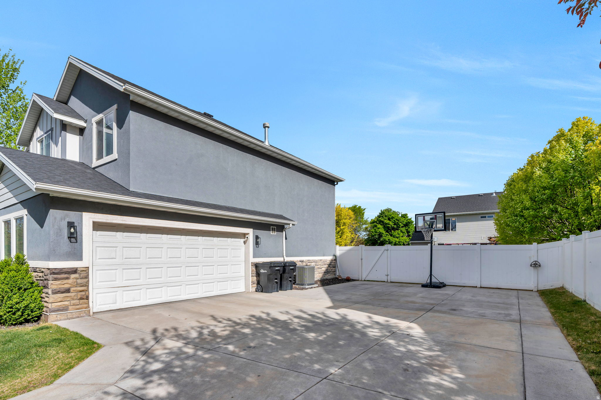 HARVEST MEADOWS - Residential