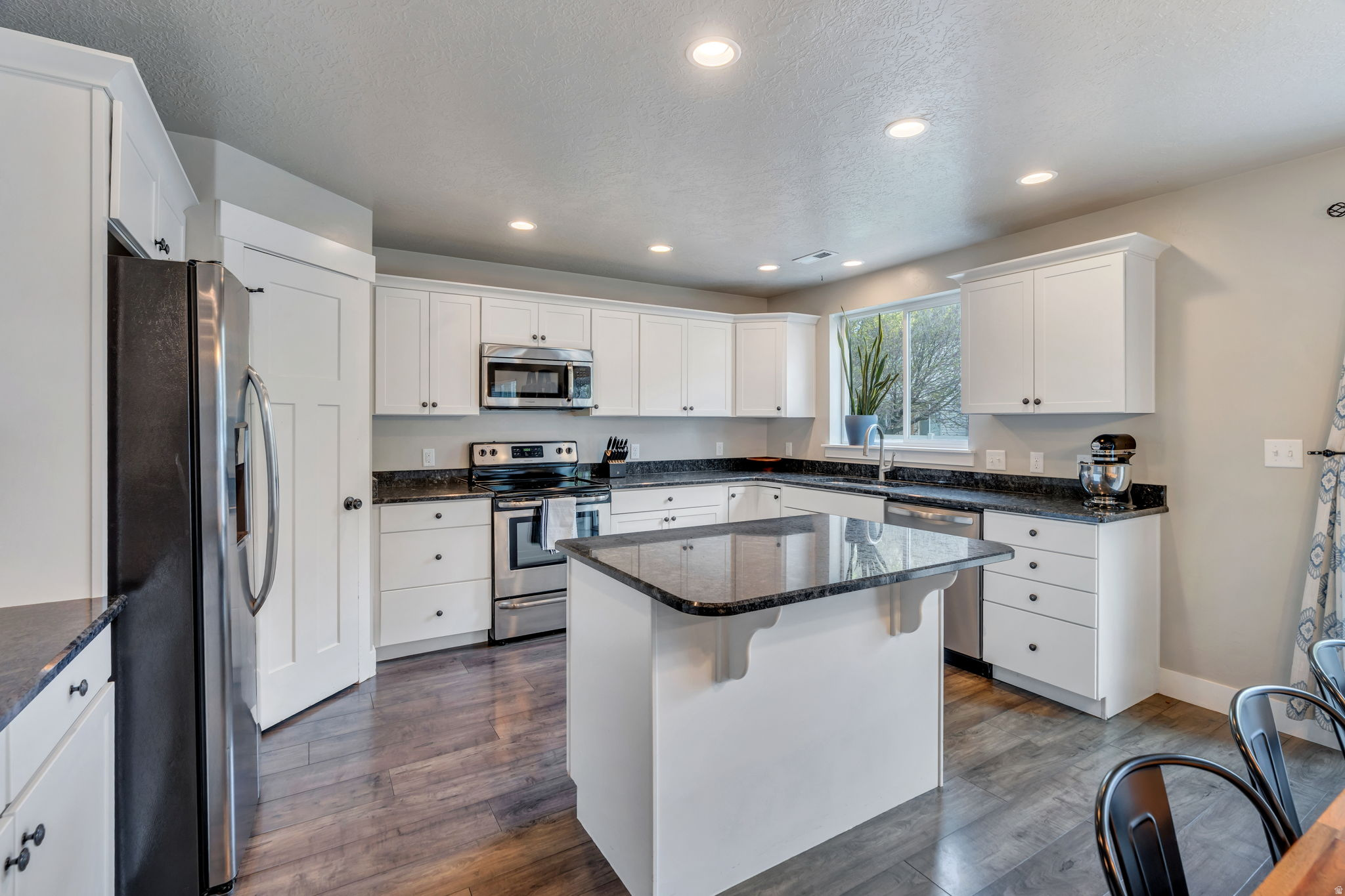 HARVEST MEADOWS - Residential