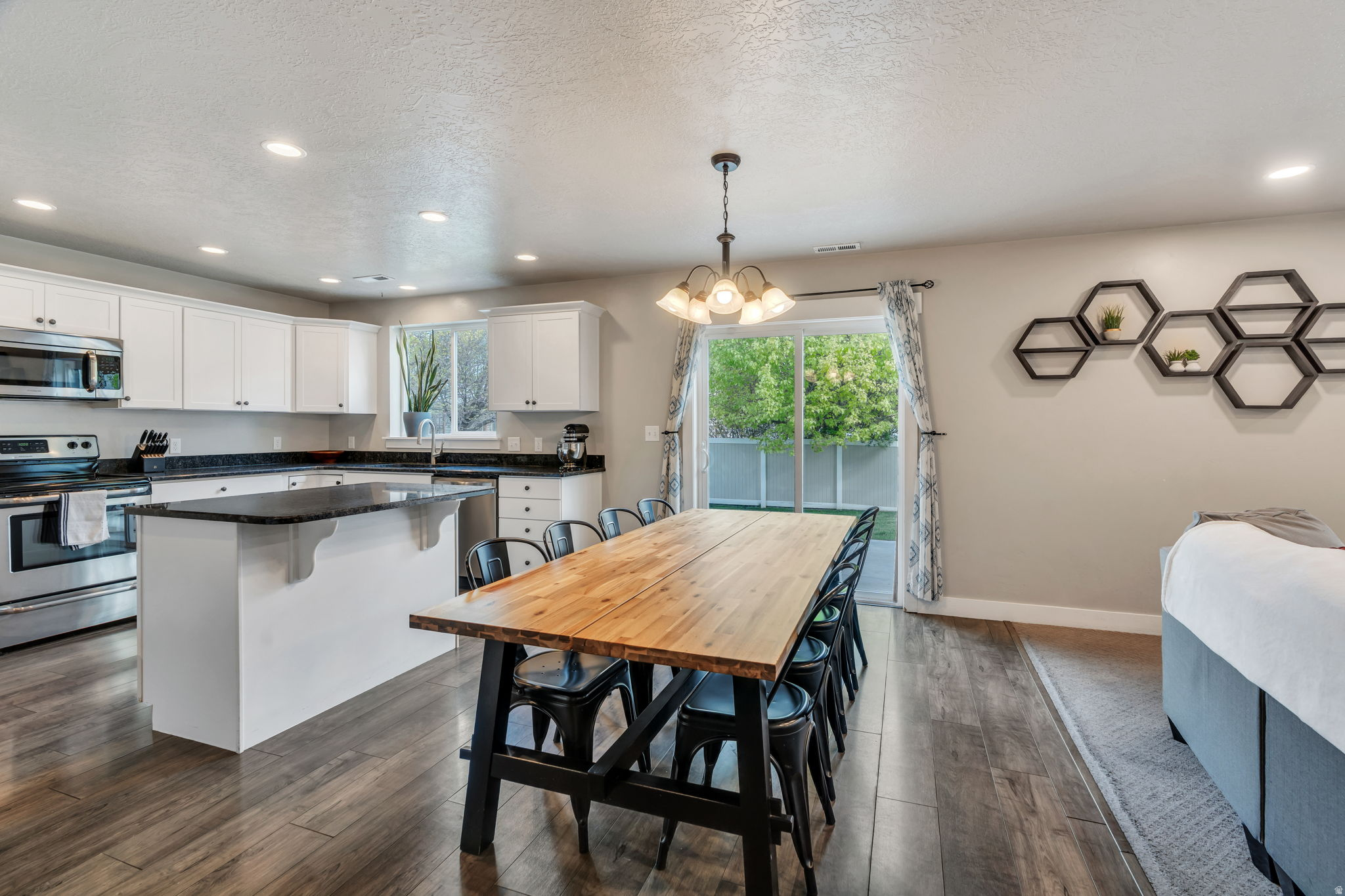 HARVEST MEADOWS - Residential