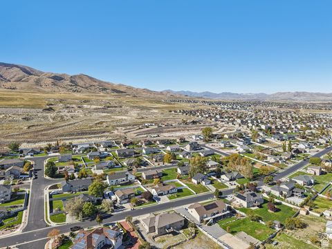 Tiny photo for 3766 S LAKE MOUNTAIN DR, Saratoga Springs, UT 84045 (MLS # 2119160)