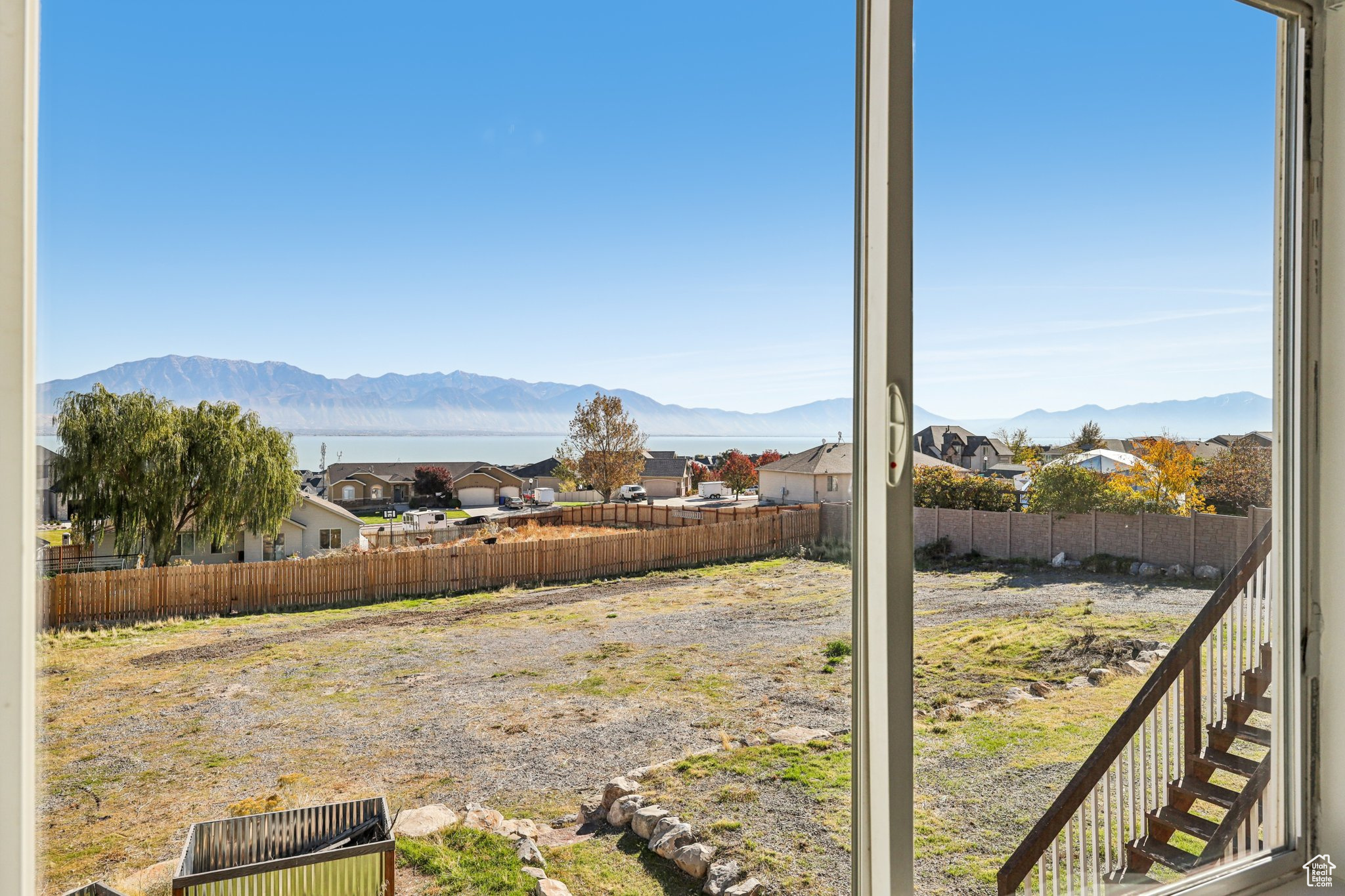 LAKE MOUNTAIN ESTATES - Residential