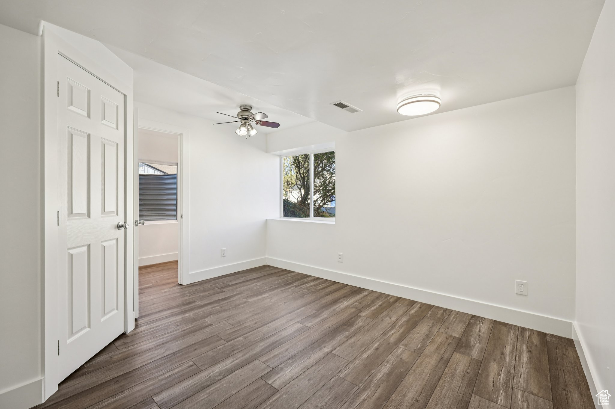 LAKE MOUNTAIN ESTATES - Residential