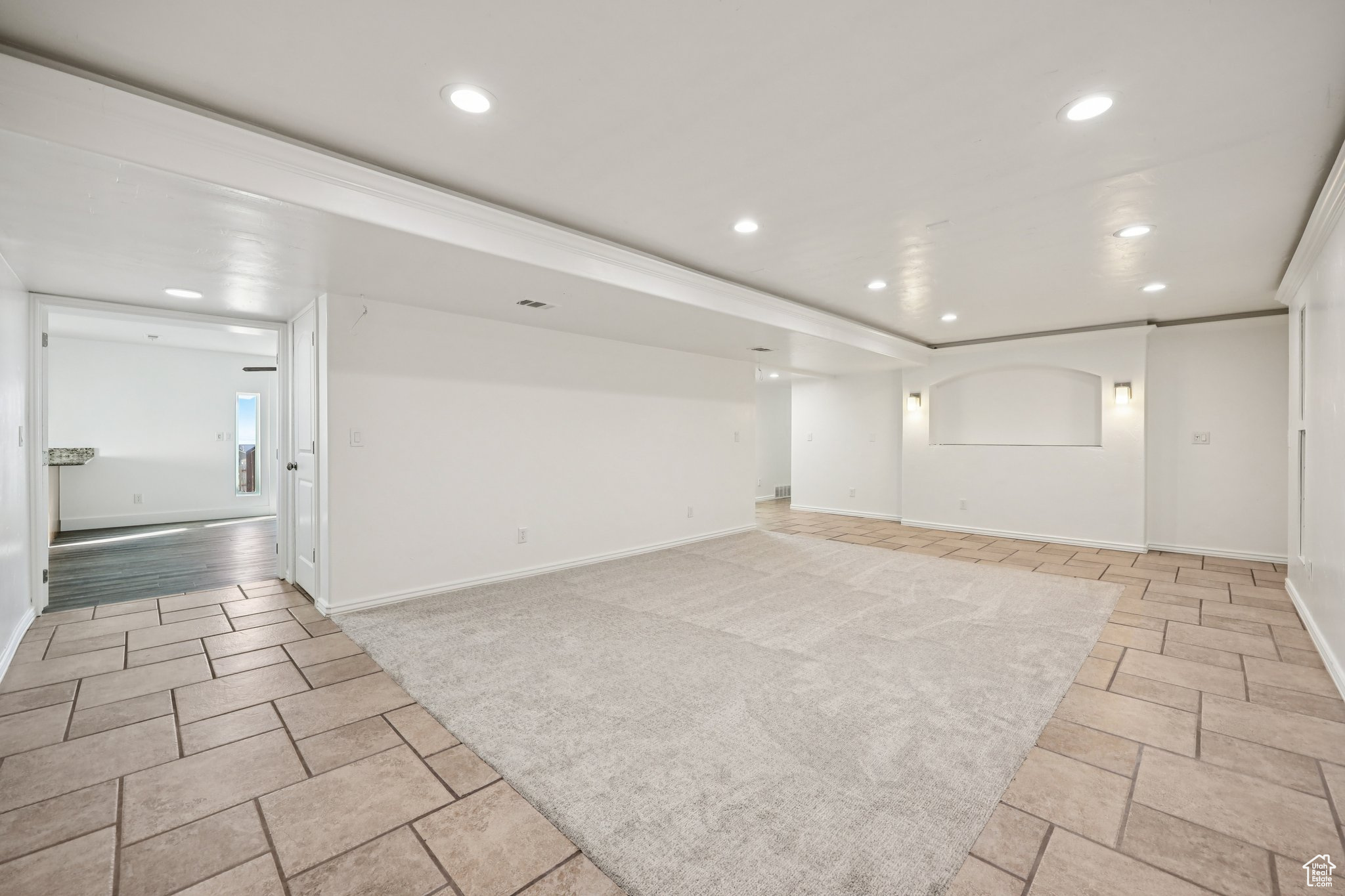 LAKE MOUNTAIN ESTATES - Residential