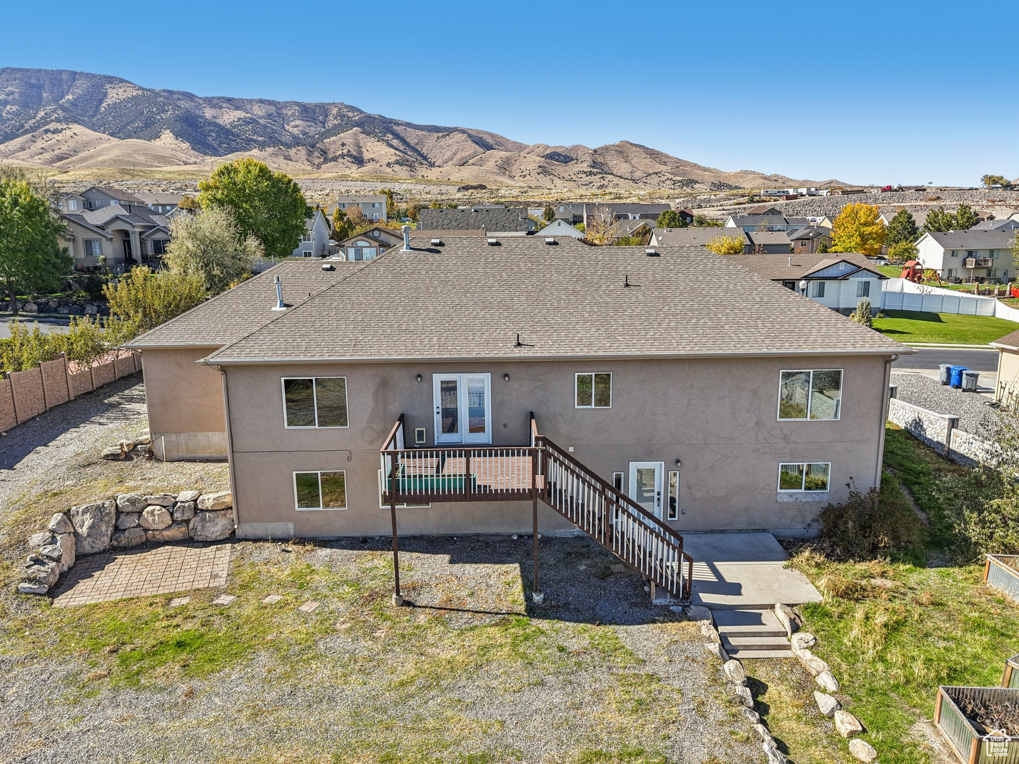 LAKE MOUNTAIN ESTATES - Residential