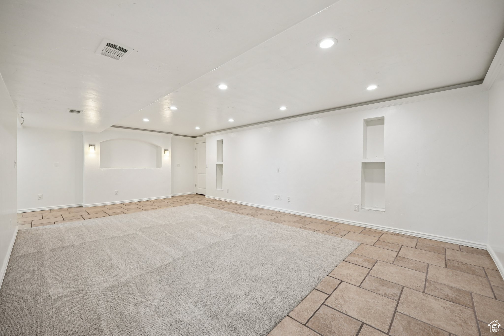 LAKE MOUNTAIN ESTATES - Residential