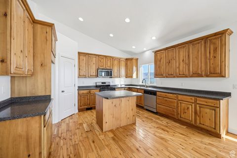 Tiny photo for 3766 S LAKE MOUNTAIN DR, Saratoga Springs, UT 84045 (MLS # 2119160)