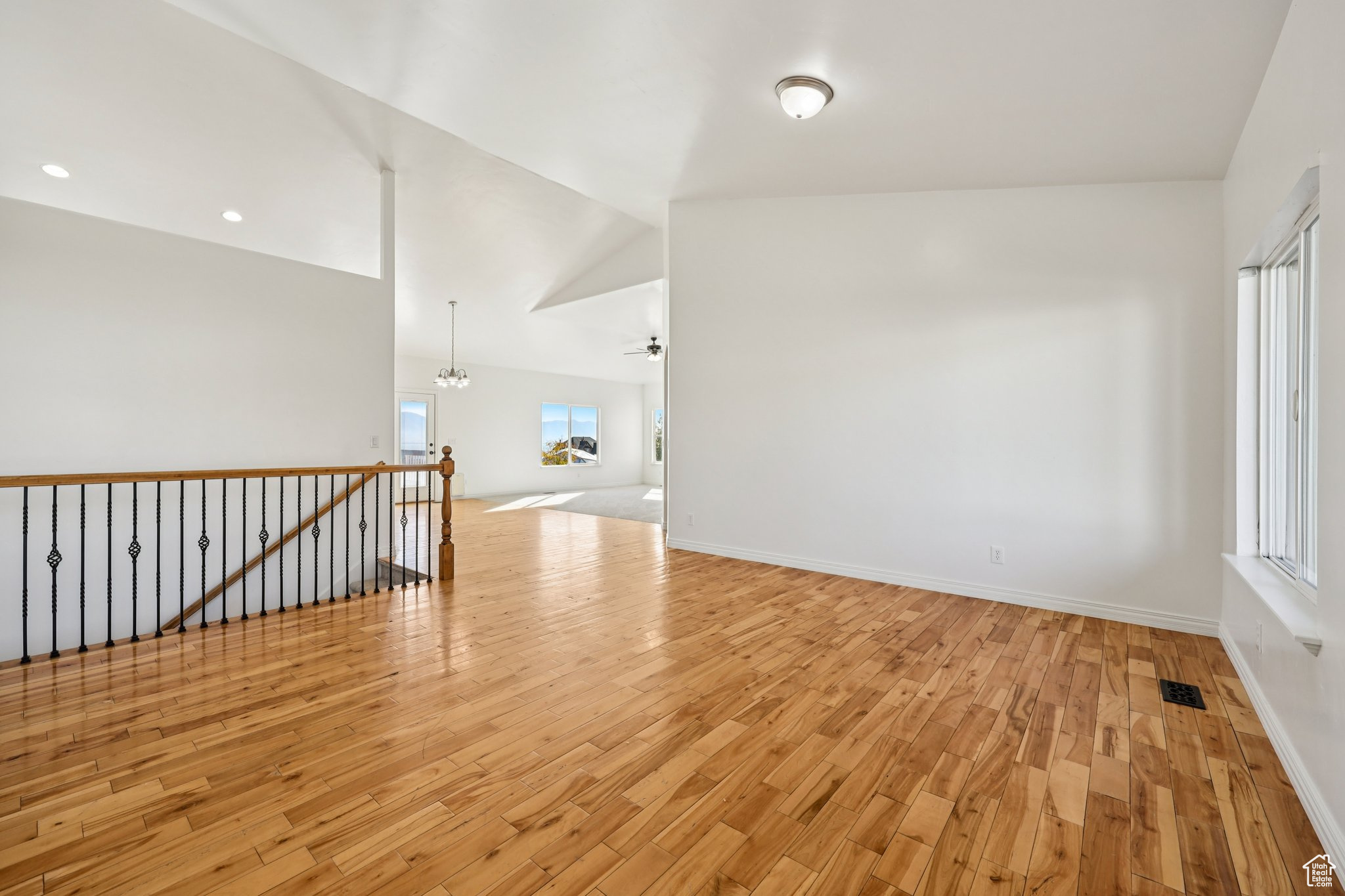 LAKE MOUNTAIN ESTATES - Residential