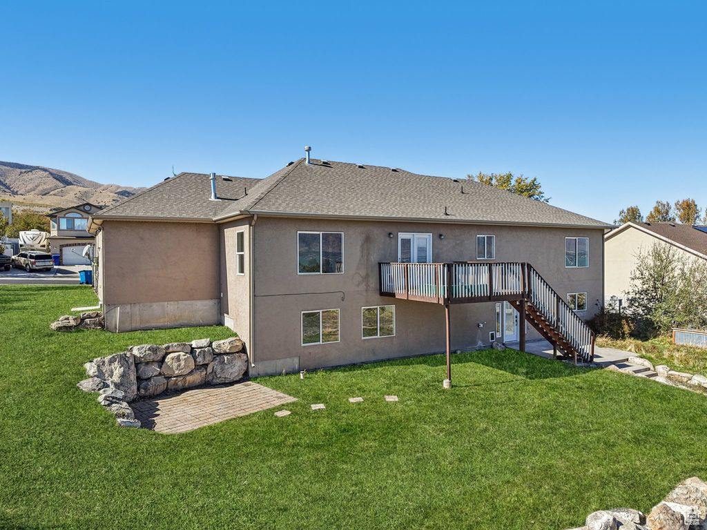 Photo of 3766 S LAKE MOUNTAIN DR, Saratoga Springs, UT 84045 (MLS # 2119160)