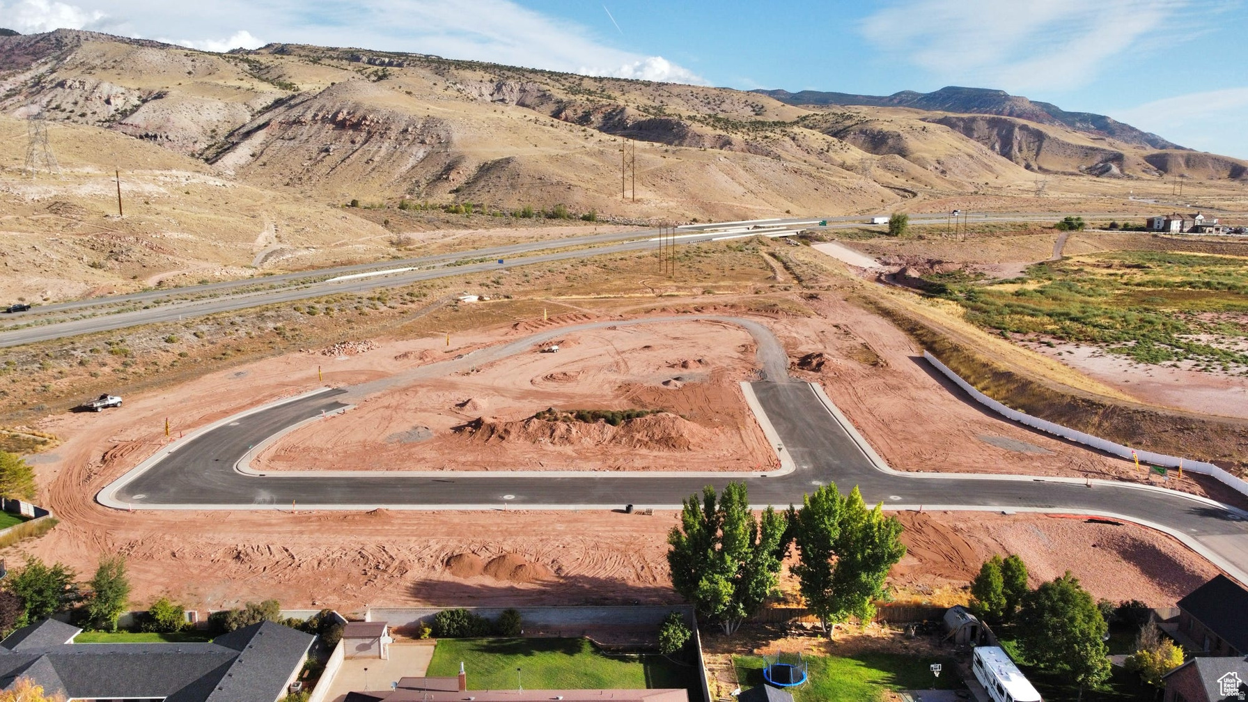COTTONWOOD CORNER - PHASE 1 - Land