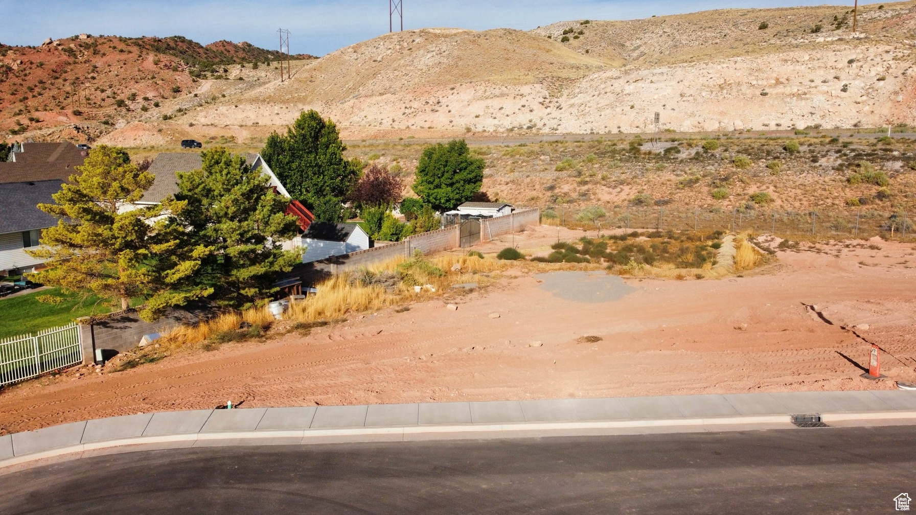 COTTONWOOD CORNER - PHASE 1 - Land