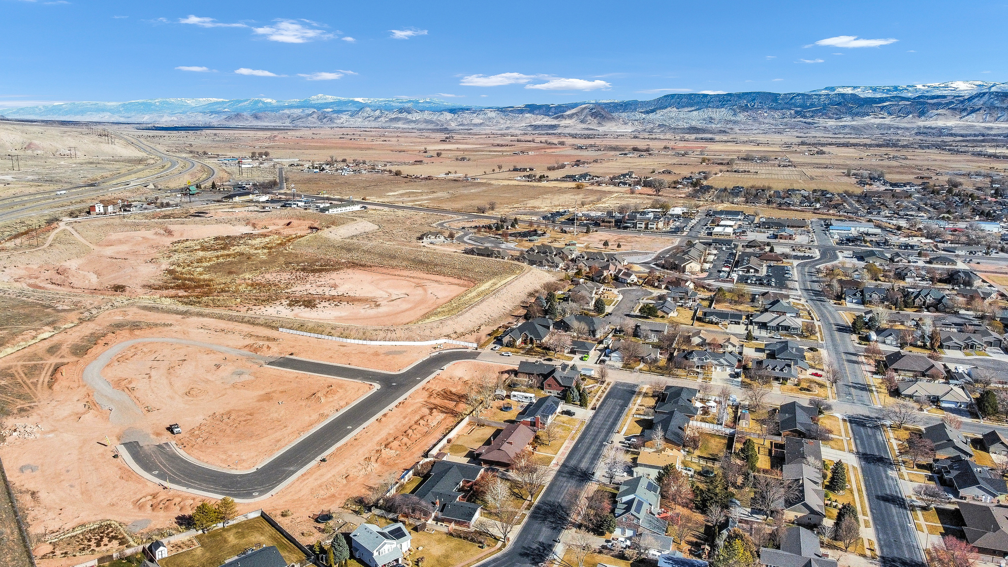 COTTONWOOD CORNER - PHASE 1 - Land