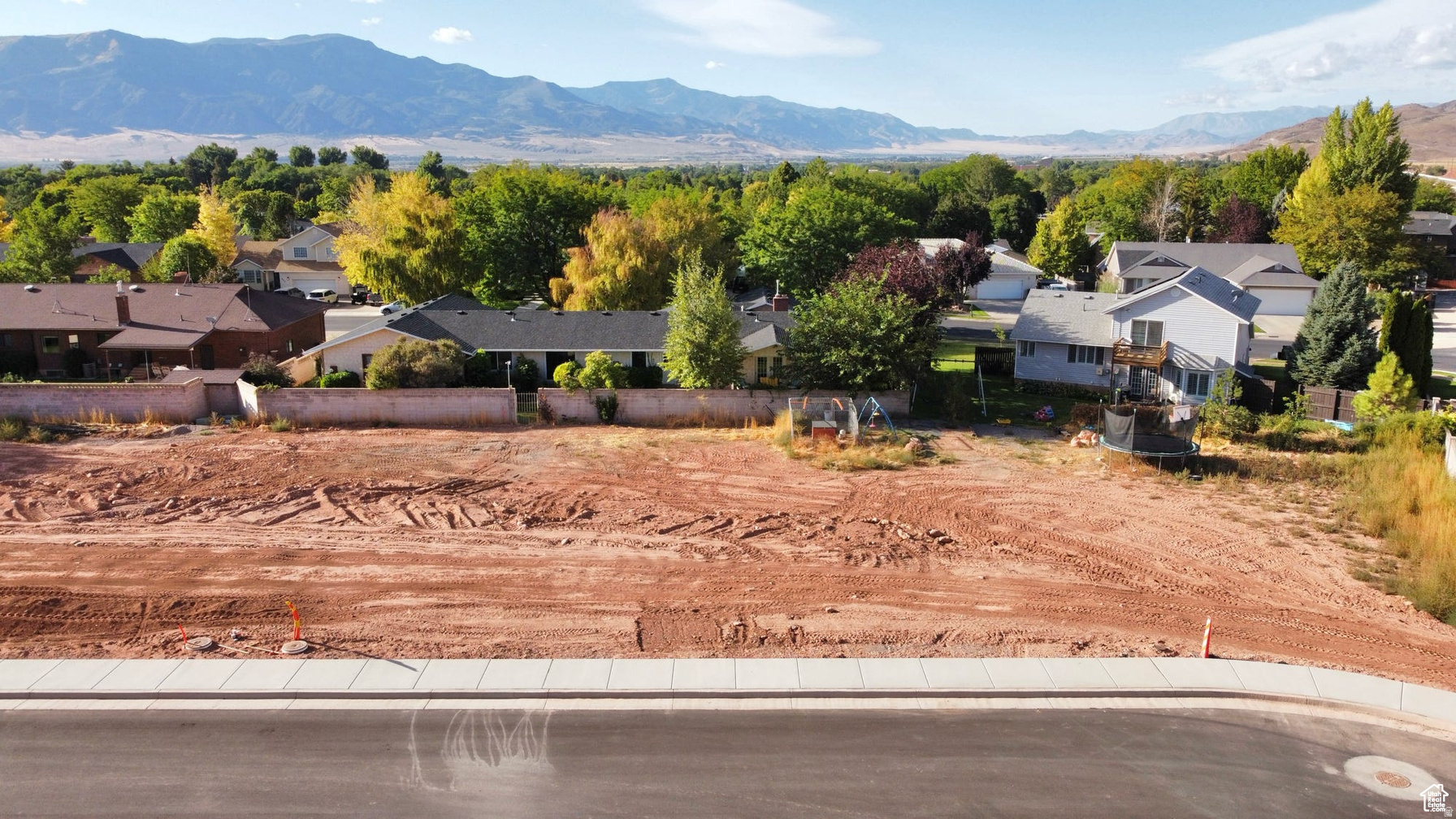 COTTONWOOD CORNER - PHASE 1 - Land