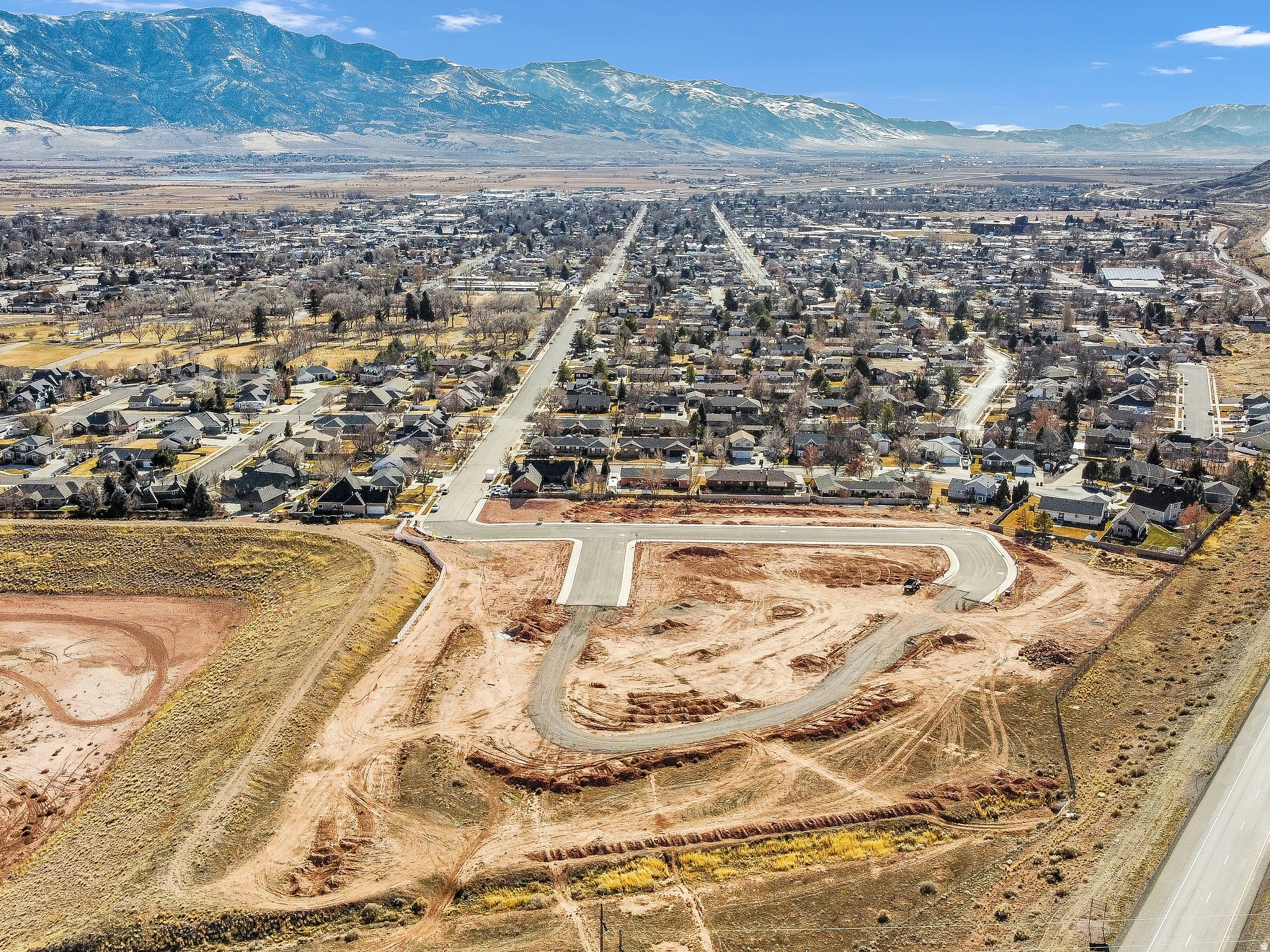 COTTONWOOD CORNER - PHASE 1 - Land