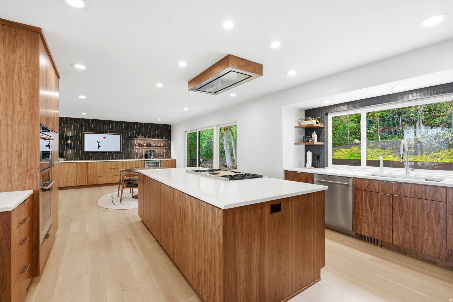 MT OLYMPUS COVE - Residential