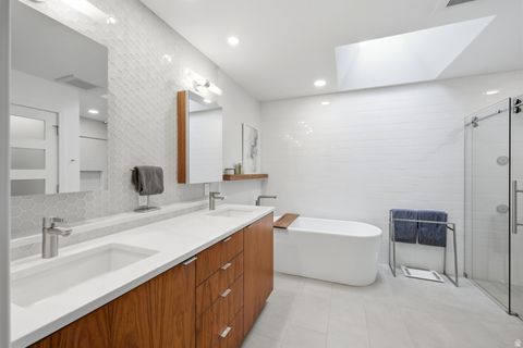 Tiny photo for 4411 S COVECREST DR, Salt Lake City, UT 84124 (MLS # 2152664)