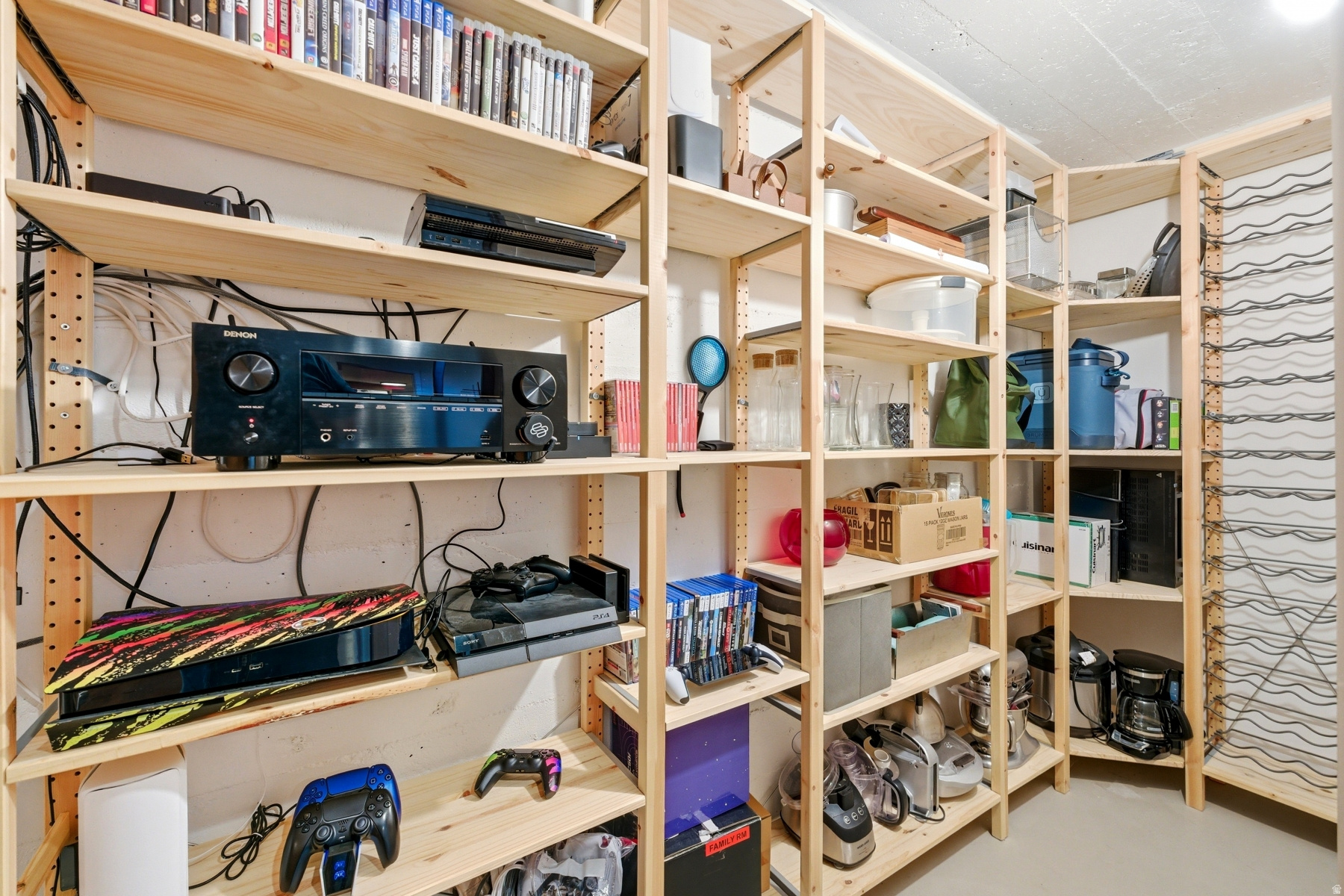 MT OLYMPUS COVE - Residential