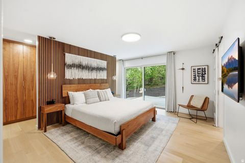 Tiny photo for 4411 S COVECREST DR, Salt Lake City, UT 84124 (MLS # 2152664)