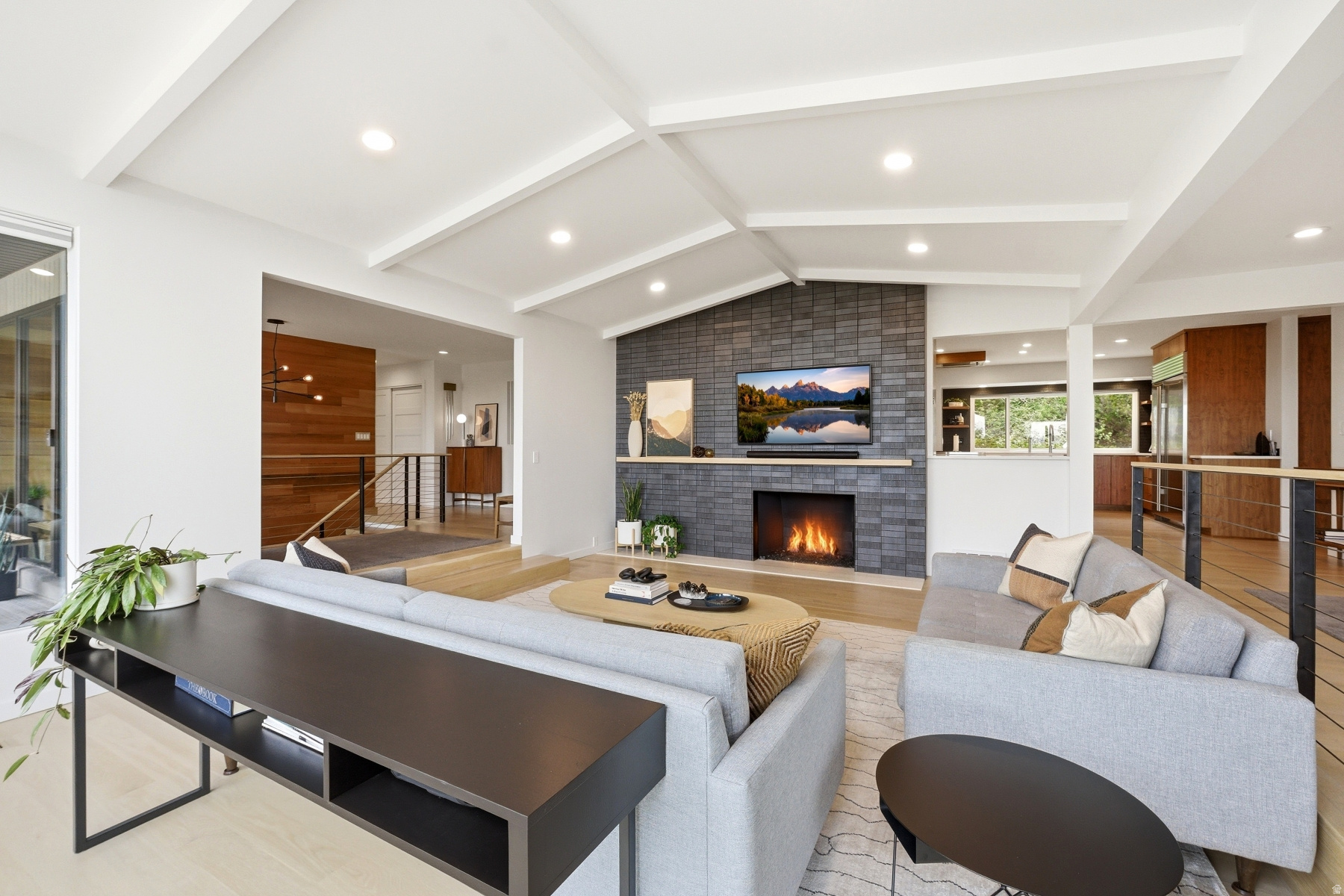 MT OLYMPUS COVE - Residential