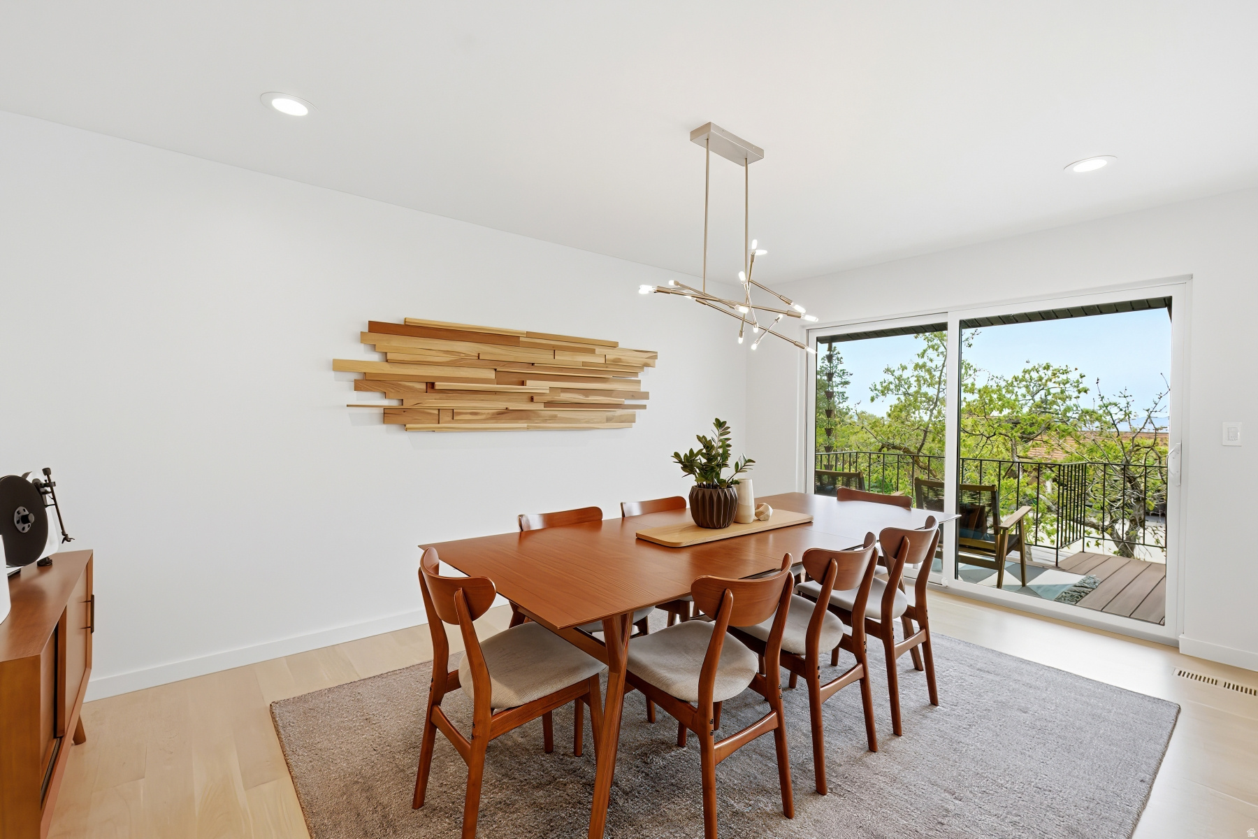 MT OLYMPUS COVE - Residential