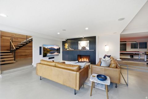 Tiny photo for 4411 S COVECREST DR, Salt Lake City, UT 84124 (MLS # 2152664)