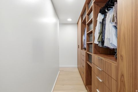 Tiny photo for 4411 S COVECREST DR, Salt Lake City, UT 84124 (MLS # 2152664)