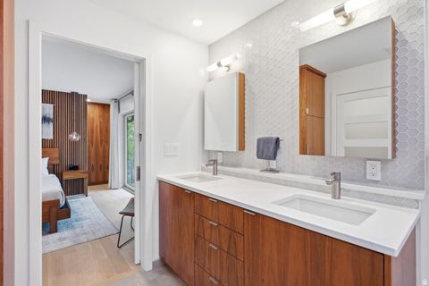 Tiny photo for 4411 S COVECREST DR, Salt Lake City, UT 84124 (MLS # 2152664)