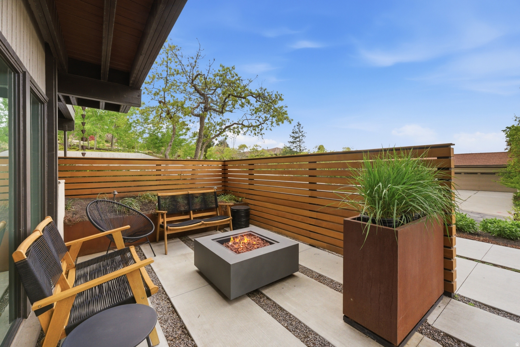 MT OLYMPUS COVE - Residential