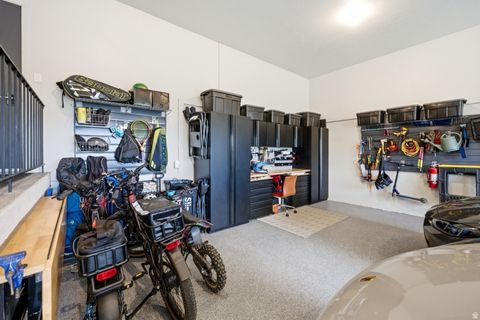 Tiny photo for 4411 S COVECREST DR, Salt Lake City, UT 84124 (MLS # 2152664)