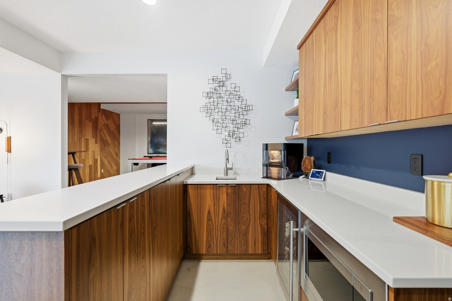 MT OLYMPUS COVE - Residential