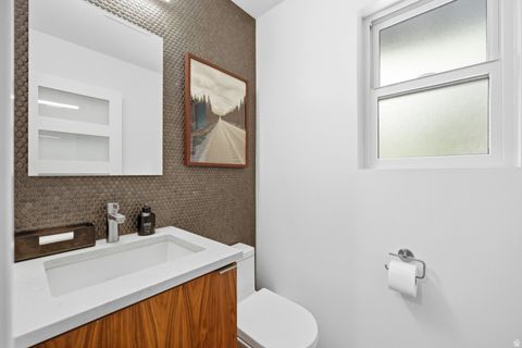 Tiny photo for 4411 S COVECREST DR, Salt Lake City, UT 84124 (MLS # 2152664)