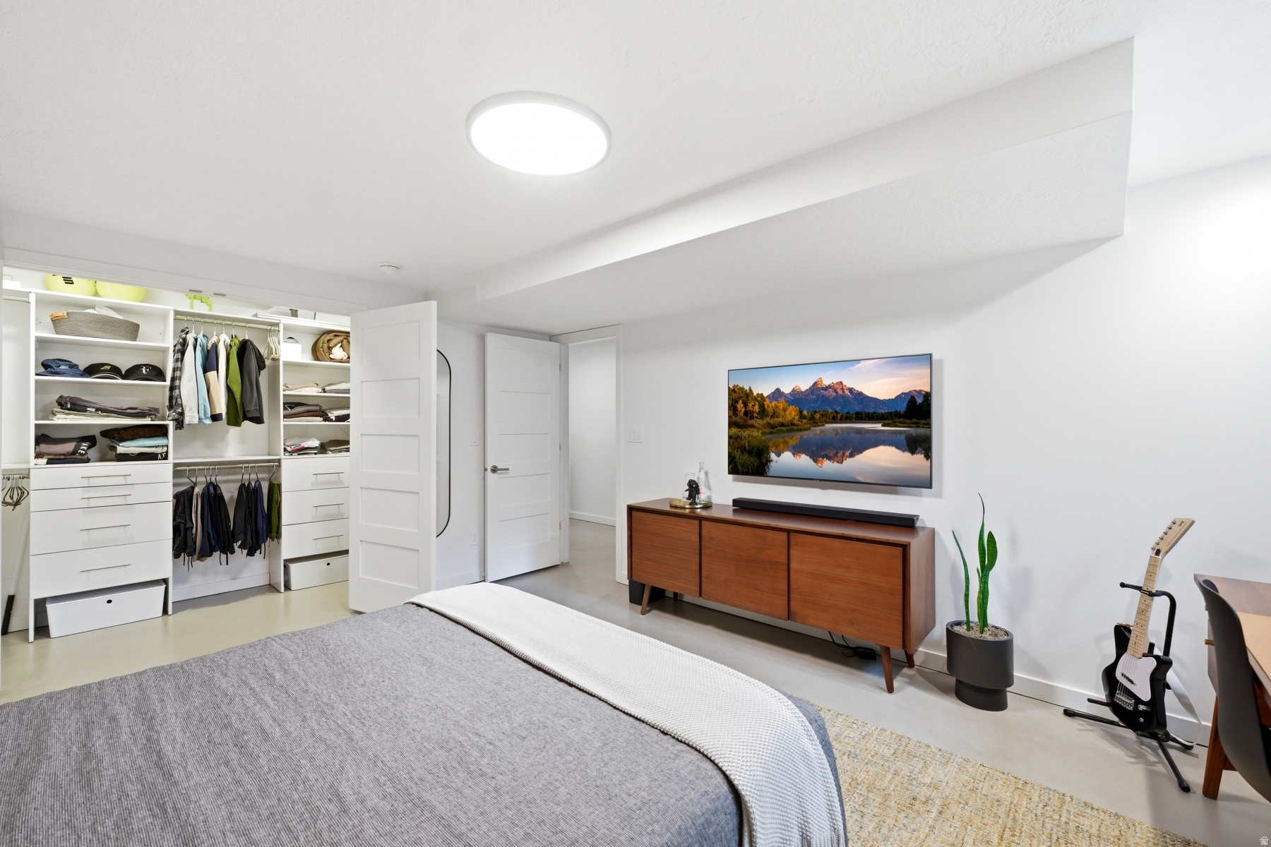 MT OLYMPUS COVE - Residential