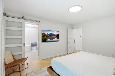 Tiny photo for 4411 S COVECREST DR, Salt Lake City, UT 84124 (MLS # 2152664)