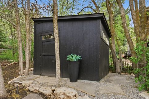 Tiny photo for 4411 S COVECREST DR, Salt Lake City, UT 84124 (MLS # 2152664)