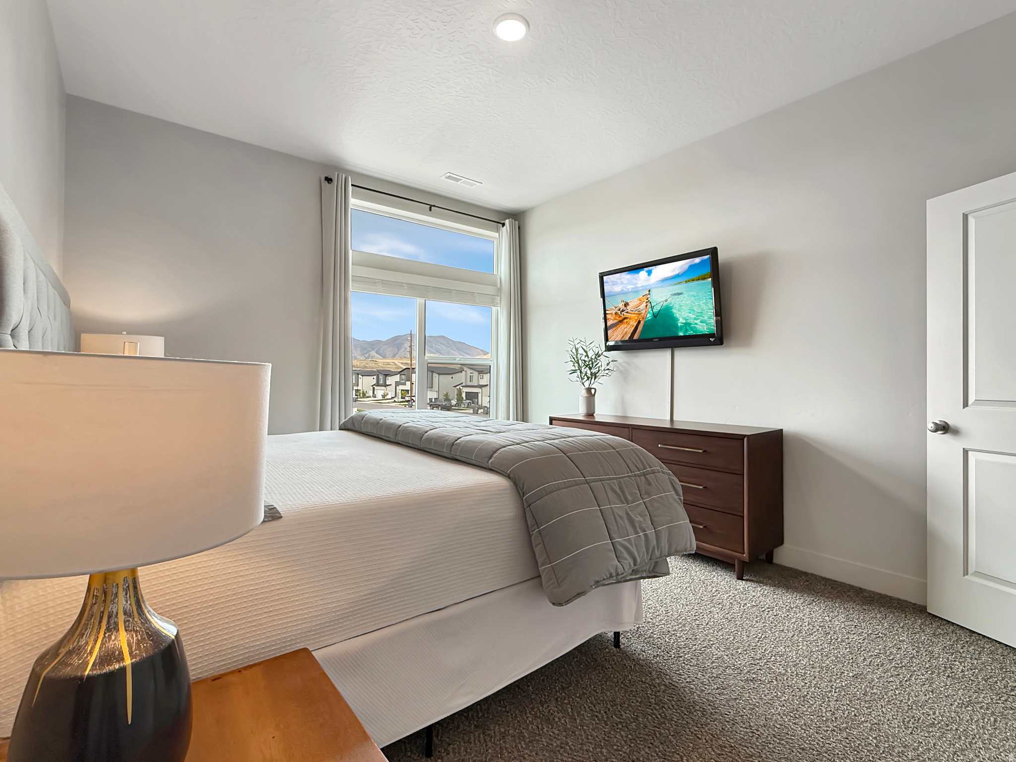 MAPLETON VILLAGE - Residential