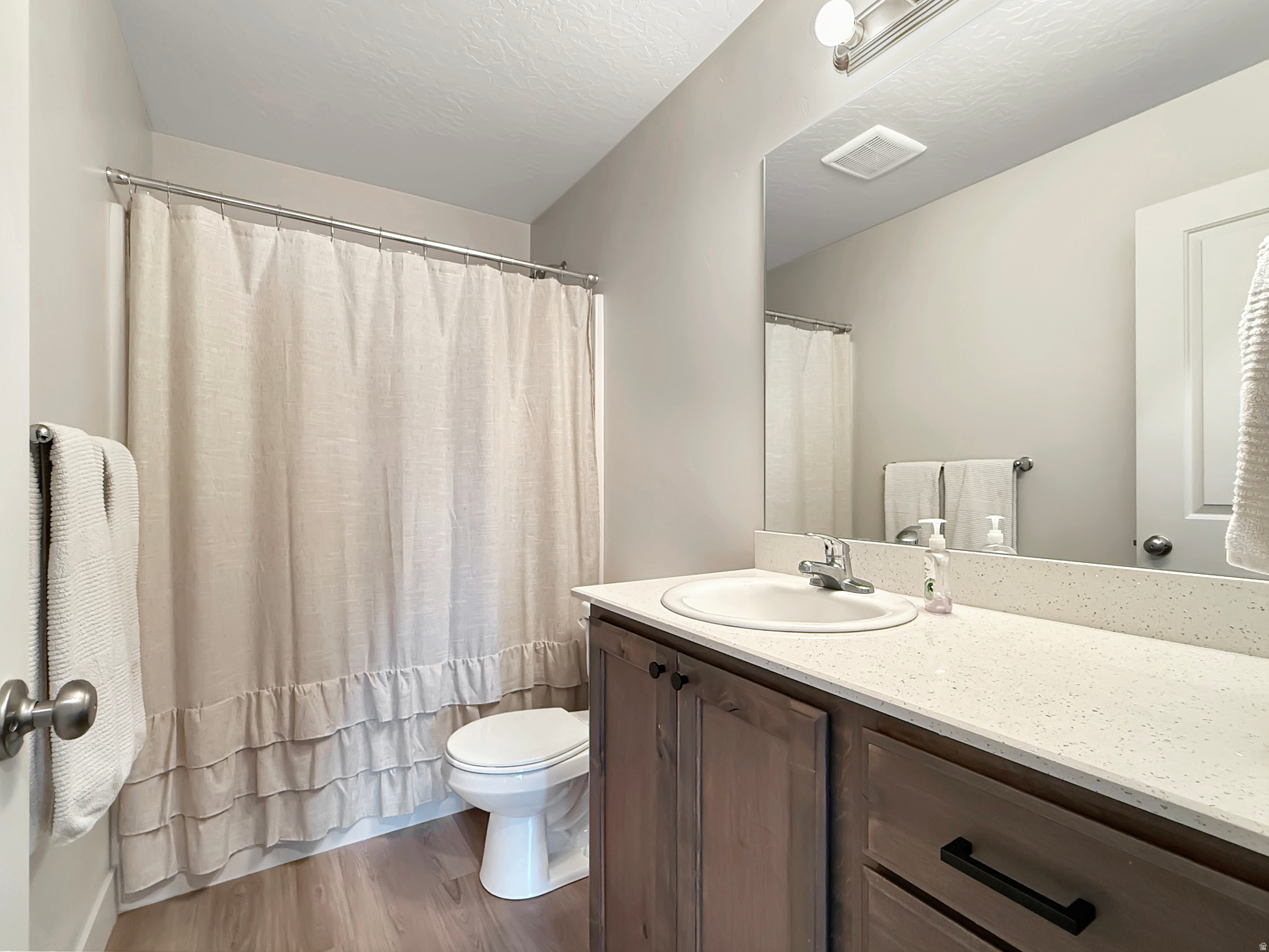 MAPLETON VILLAGE - Residential