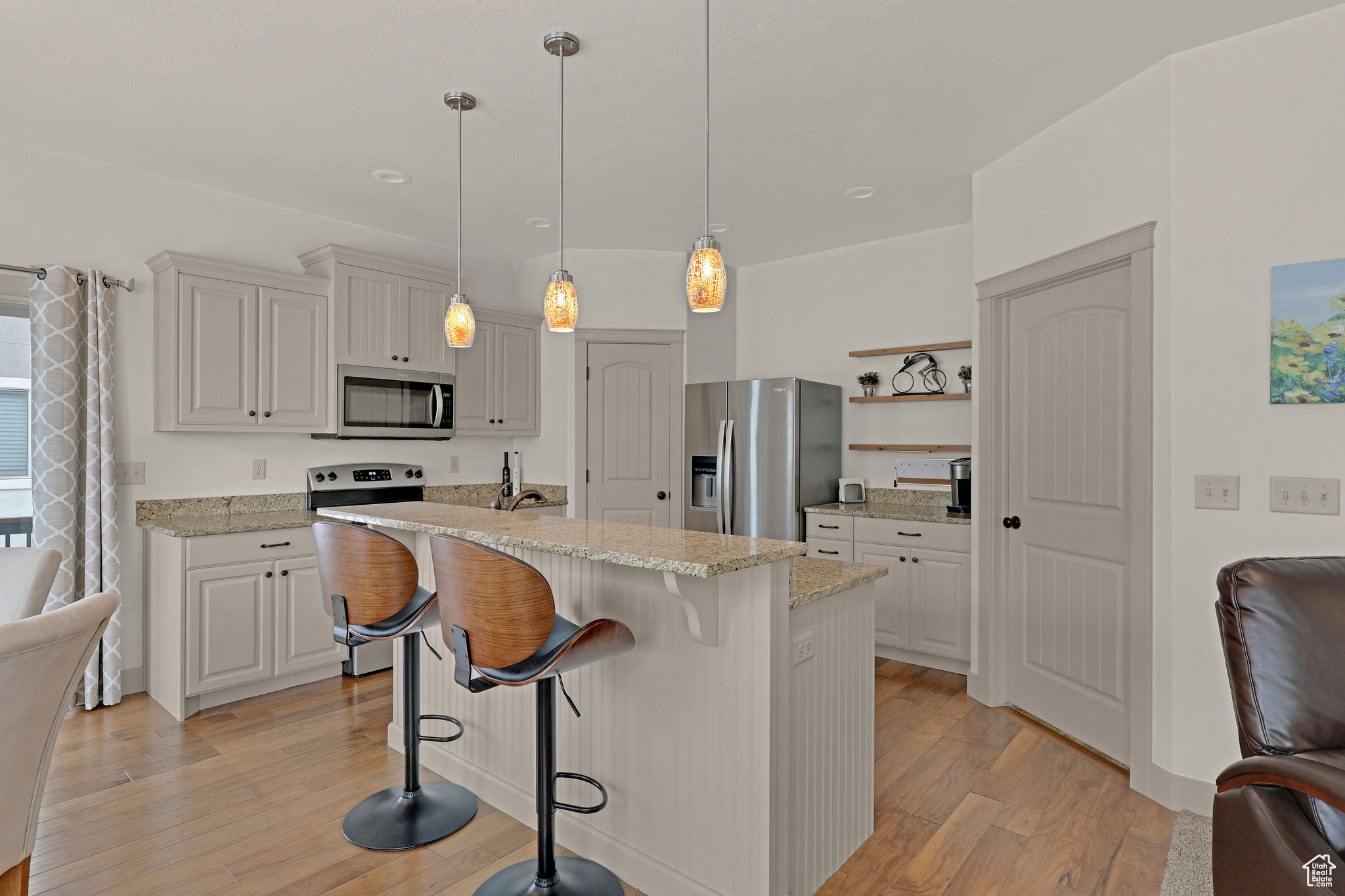 541 S Cardon Dr, Smithfield, Utah image 4