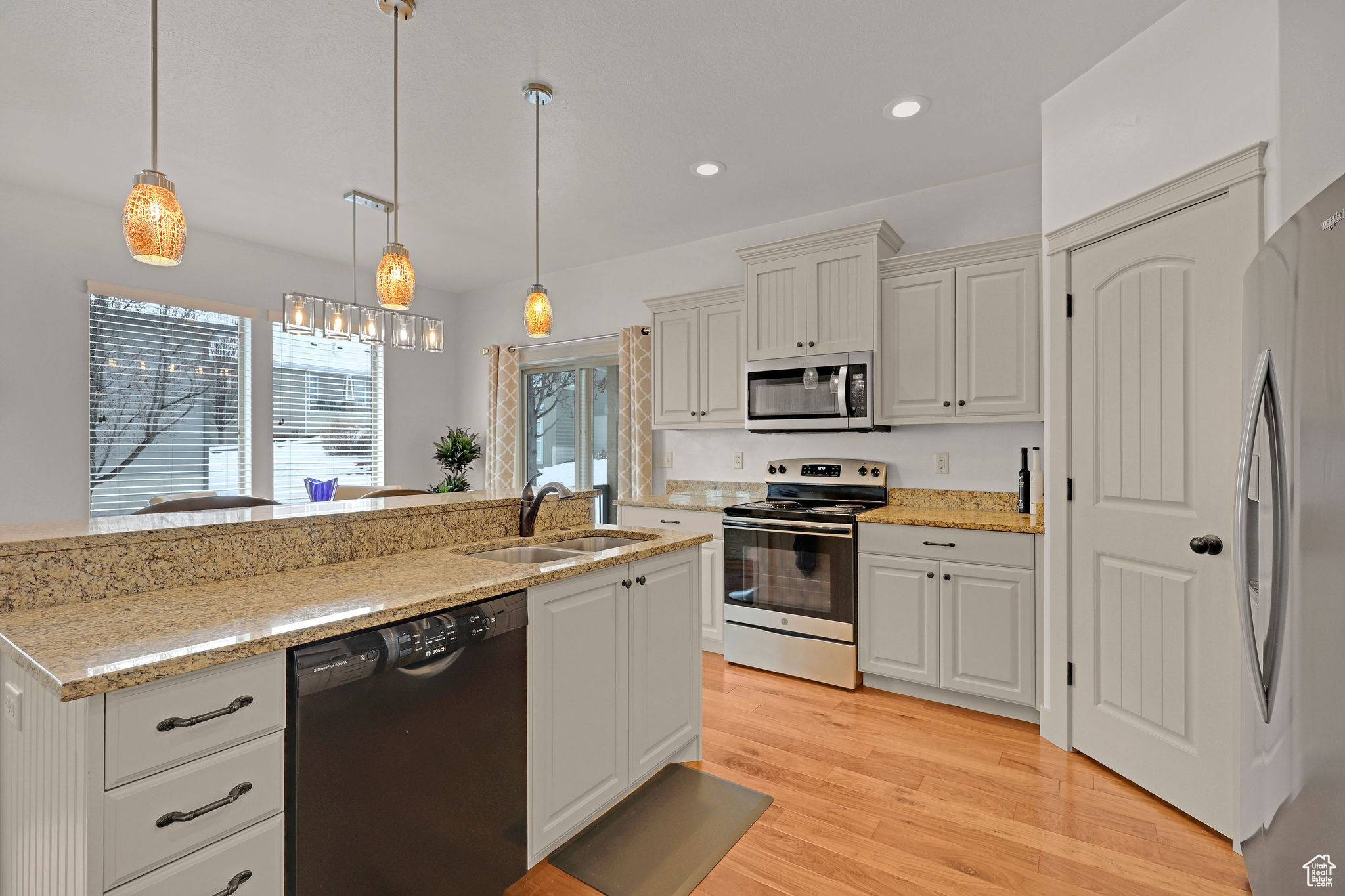 541 S Cardon Dr, Smithfield, Utah image 3