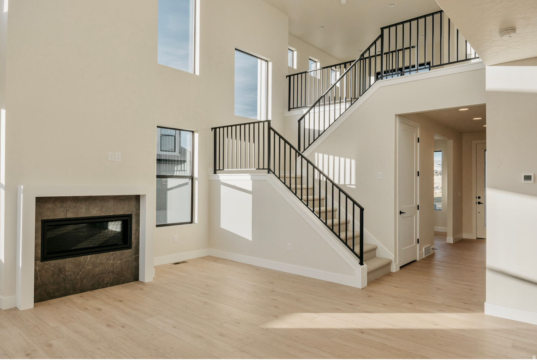 THE CROSSING - Residential