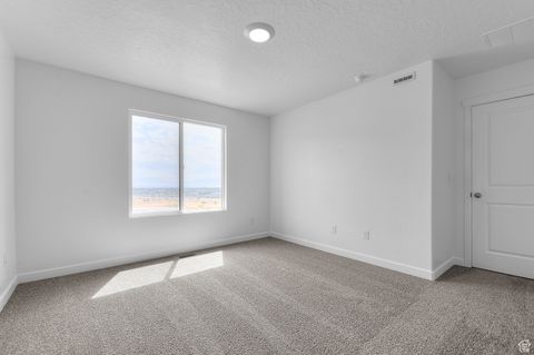 Tiny photo for 331 E GLENCOE DR #1092, Lehi, UT 84048 (MLS # 2116809)