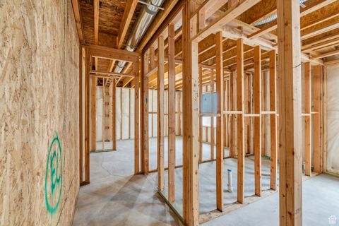 Tiny photo for 415 S 1200 W, Mapleton, UT 84664 (MLS # 2115681)