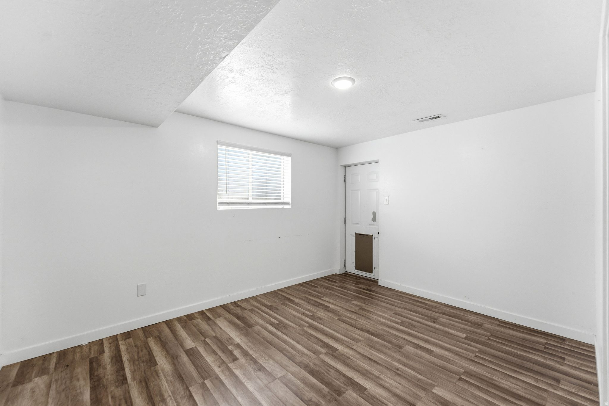 CAMELOT - Residential