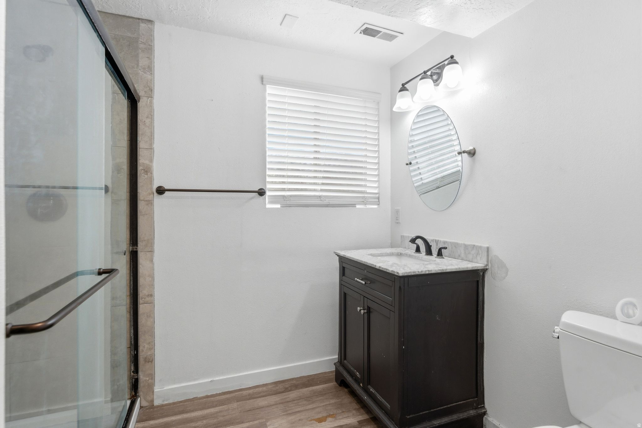 CAMELOT - Residential