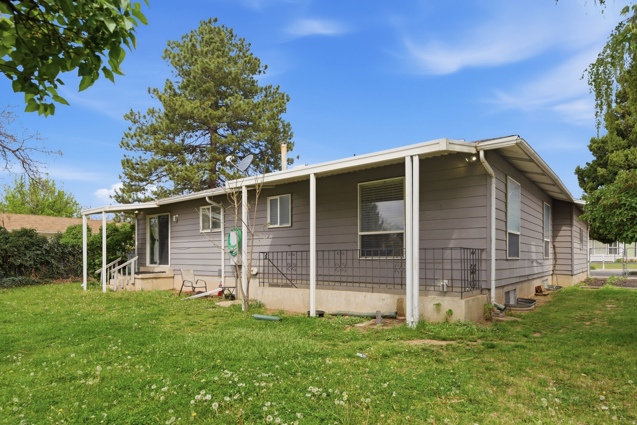 CAMELOT - Residential