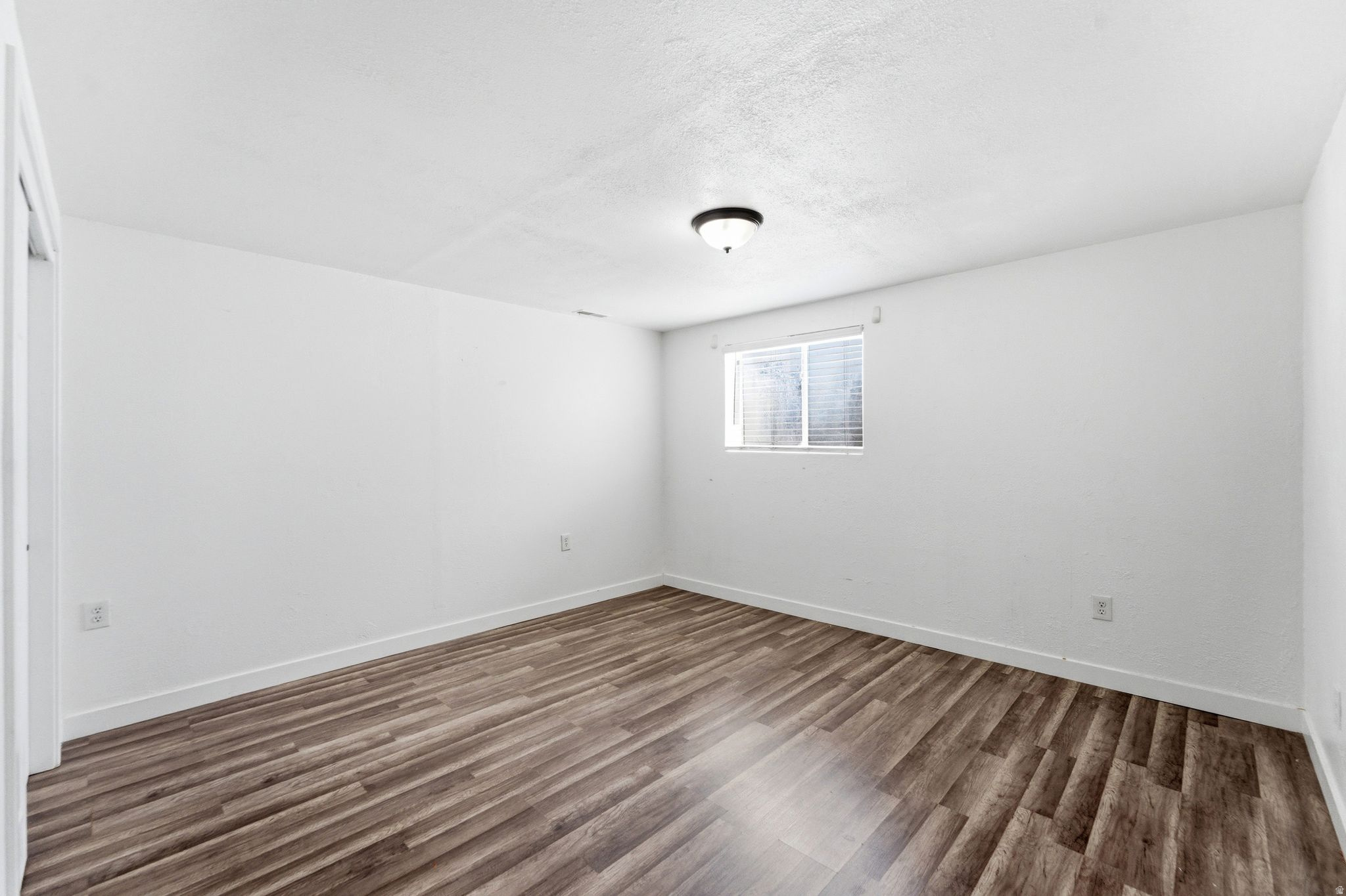 CAMELOT - Residential