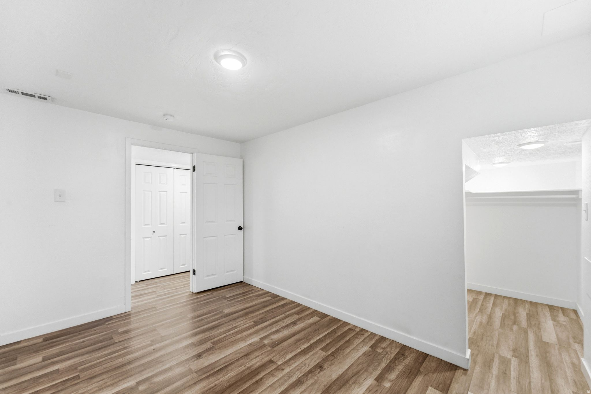 CAMELOT - Residential